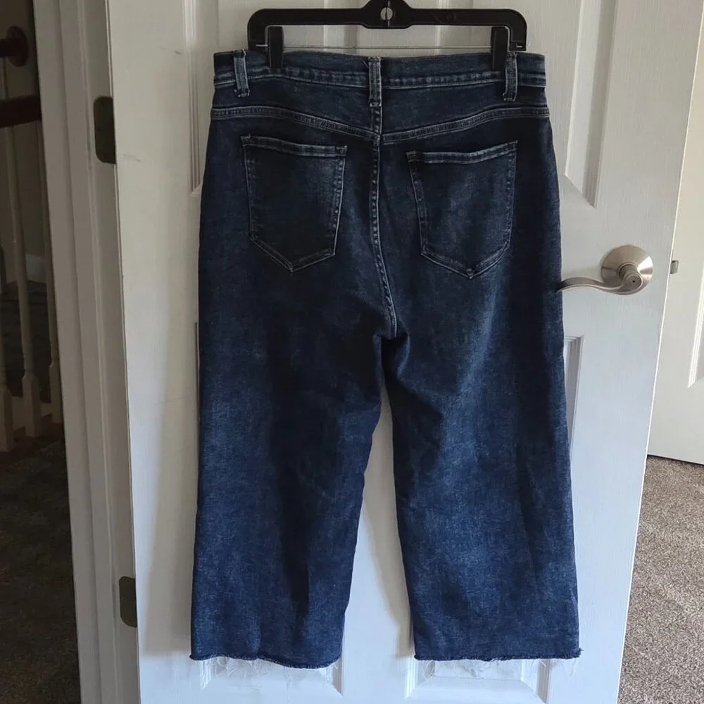 jeans - Picture 5 of 5